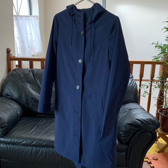 Reitmans Hooded Raincoat , Size XS, Navy Color - Picture 1 of 8